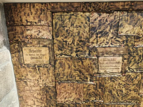 Detail Fetzentür